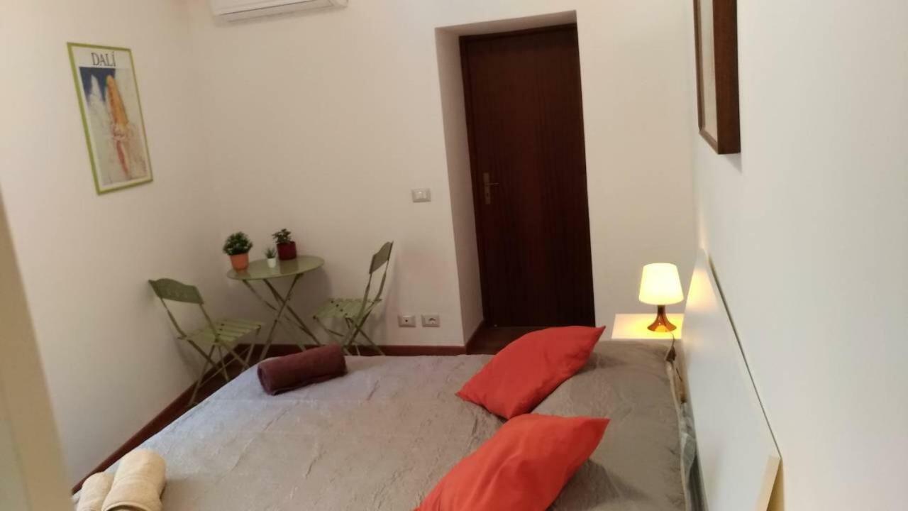卡塔尼亚A Casa Di Lori公寓 外观 照片